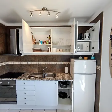 Couple Friendly Ocean View @catchofthedaypt Портиман